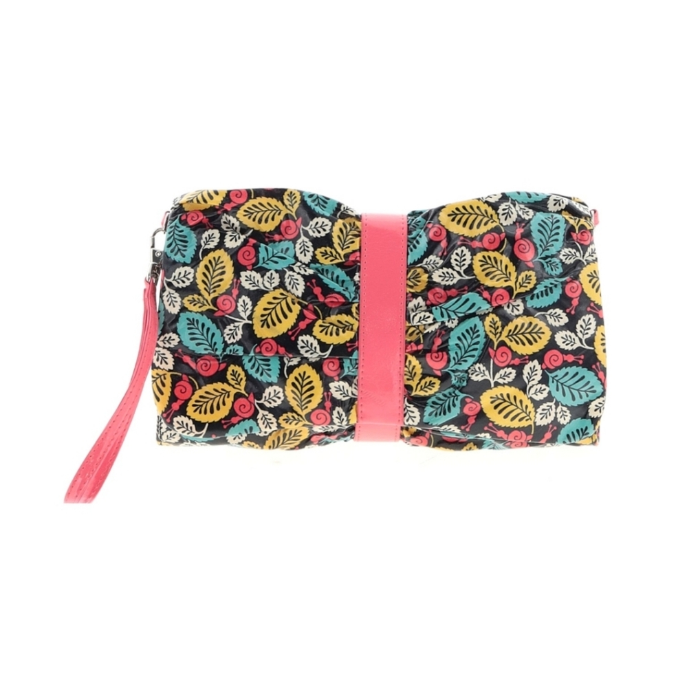 Vera Bradley Concert Clutch Wristlet